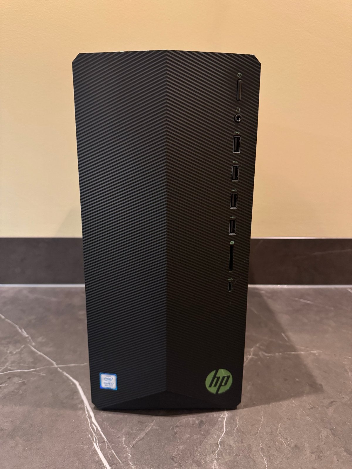 HP Pavilion Desktop - Intel Core i7 9e Gen, Computers en Software, Desktop Pc's, Ophalen, 32 GB, Zo goed als nieuw, Gaming