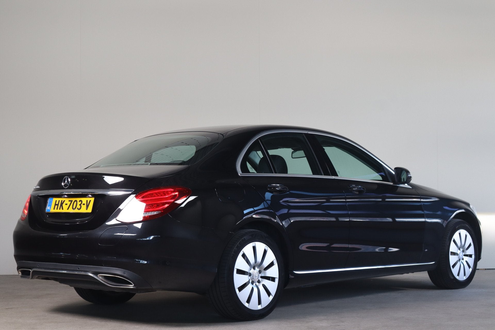 Mercedes-Benz C-Klasse 350 e Lease Edition Adap.cruise I Cam, Auto's, Mercedes-Benz, Automaat, Achterwielaandrijving, Gebruikt