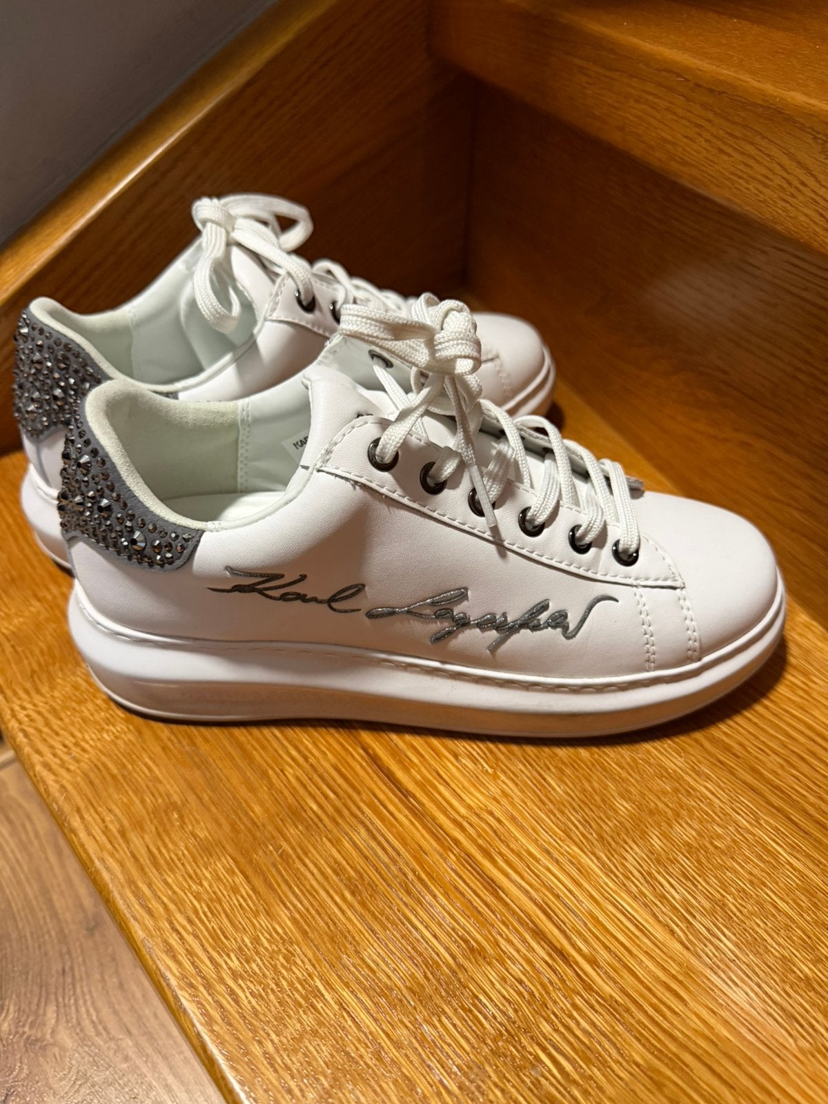 Karl Lagerfeld maat 39 nieuwe, Wit, Nieuw, Ophalen of Verzenden, Sneakers of Gympen