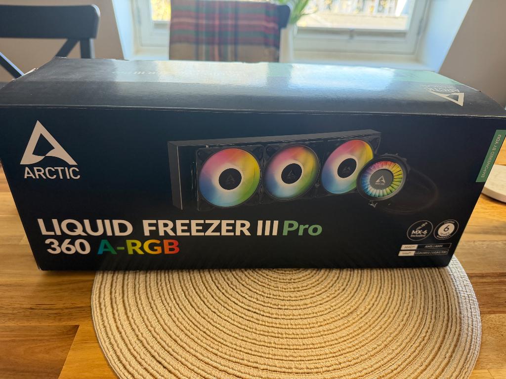 liquid freezer iii pro 360 a-rgb, Ophalen, Zo goed als nieuw, Waterkoeling
