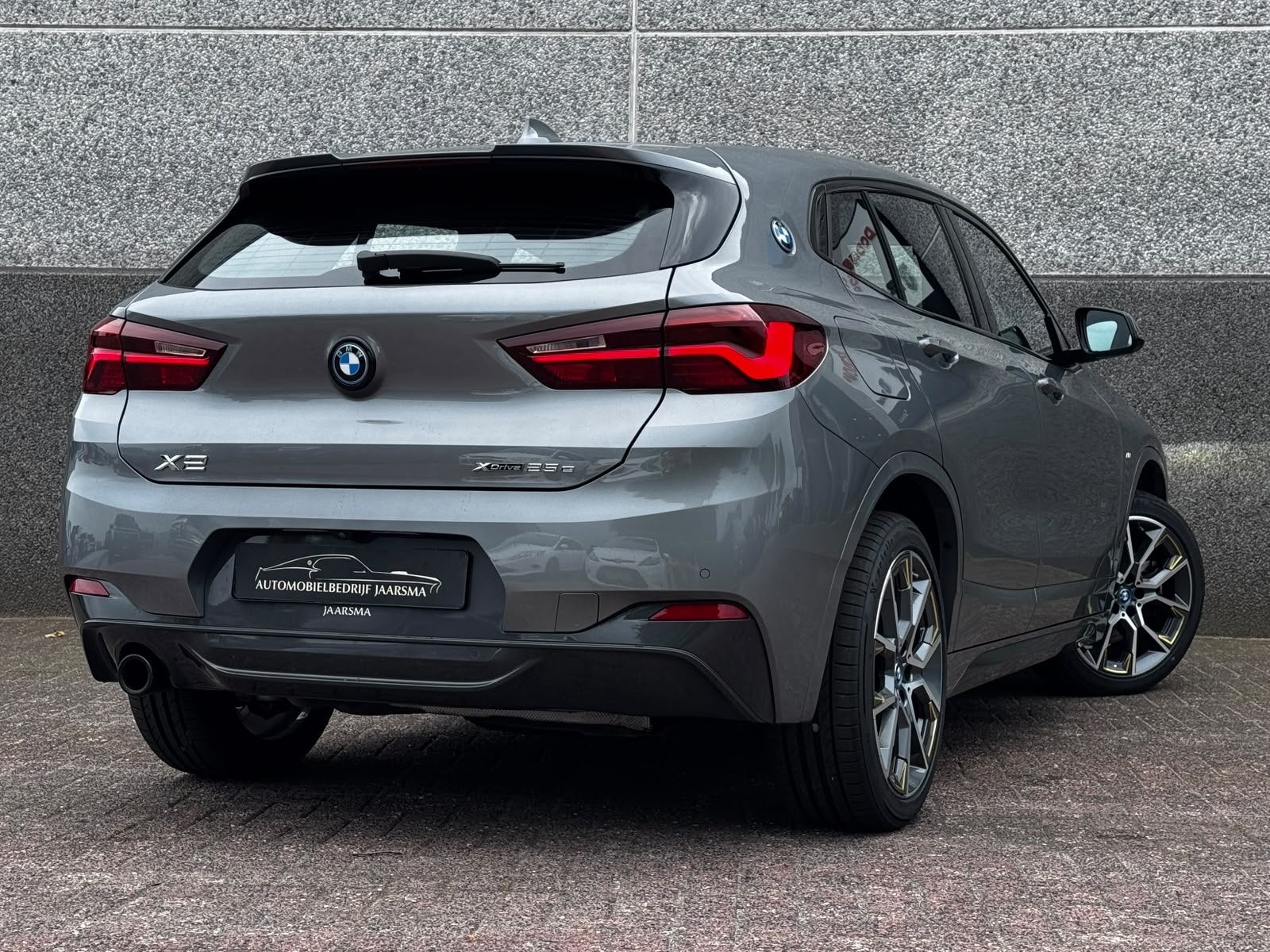 BMW X2 xDrive25e Goldplay Edition High Executive | Sportstoe, Auto's, X2, Gebruikt, Bedrijf, Vierwielaandrijving