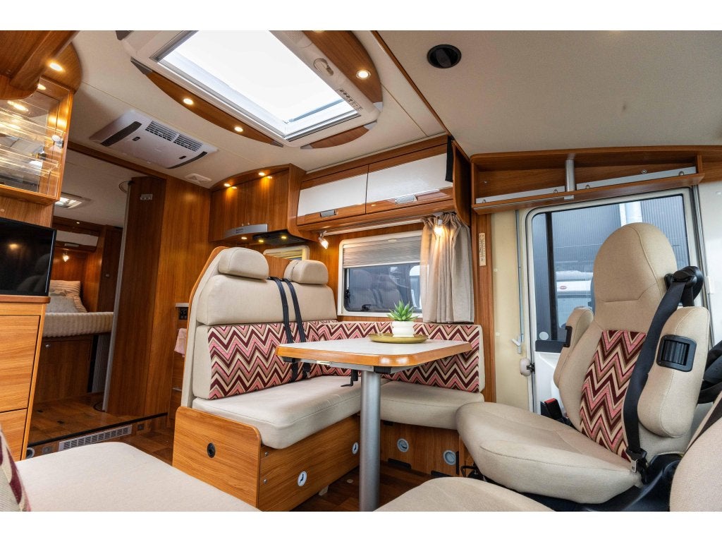 Dethleffs Limited Edition 14 Airco Levelsysteem Off-grid, Integraal, Ringverwarming, Afzuigkap, Fiat