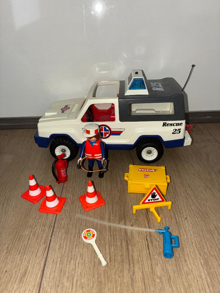 Playmobil 3070 rescue Pickup, Ophalen of Verzenden, Zo goed als nieuw