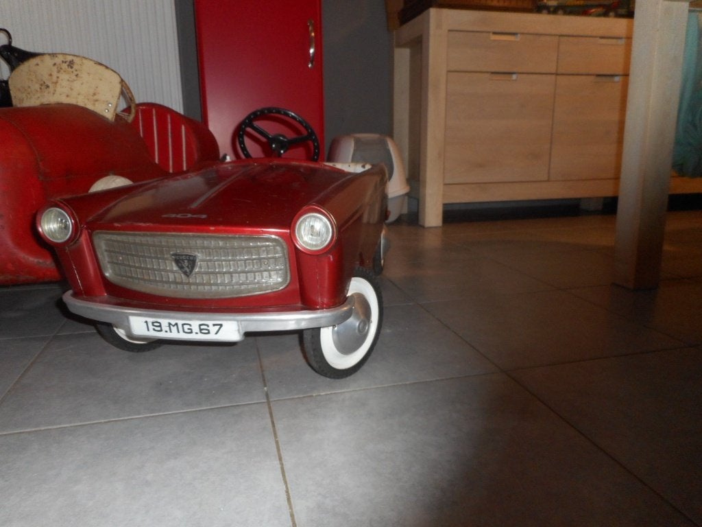 Trapauto peugeot, Ophalen