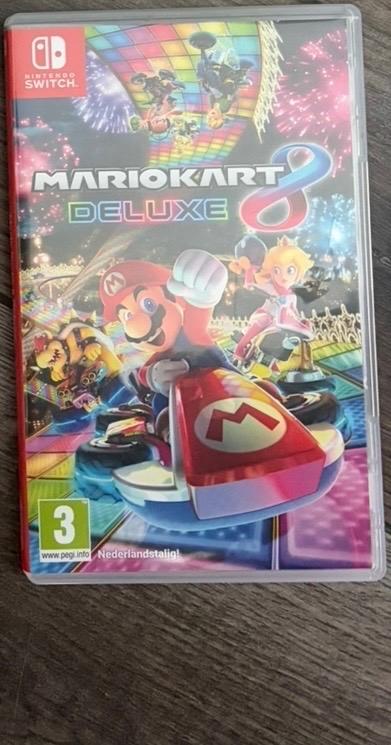 Mario Kart 8 Deluxe - Nintendo Switch, Spelcomputers en Games, Racen en Vliegen, Eén computer, Ophalen of Verzenden, Zo goed als nieuw