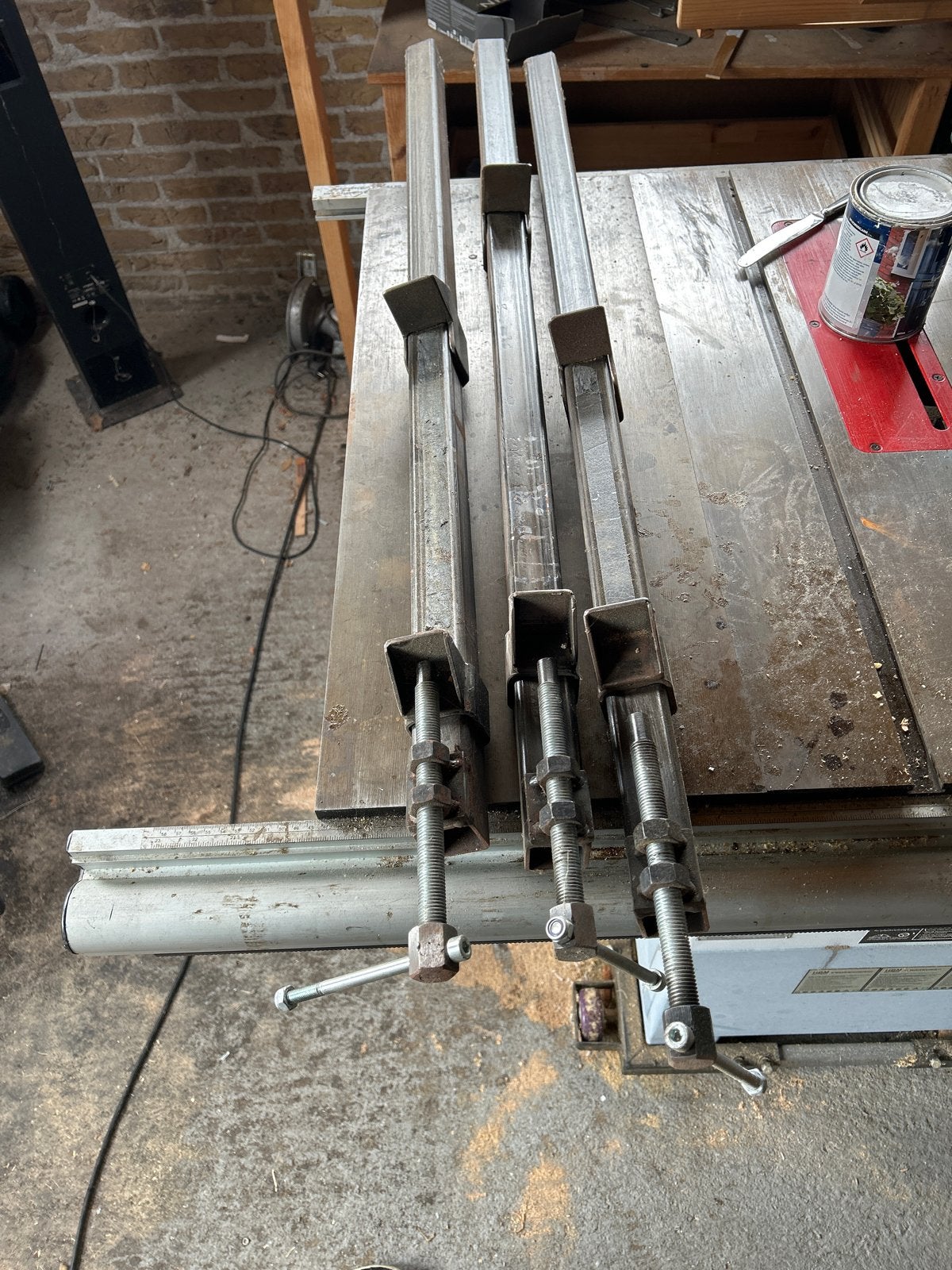 Set van 3 robuuste metalen lijmklemmen, Doe-het-zelf en Verbouw, Gereedschap | Handgereedschap, Ophalen, Gebruikt, Klem, Overige merken