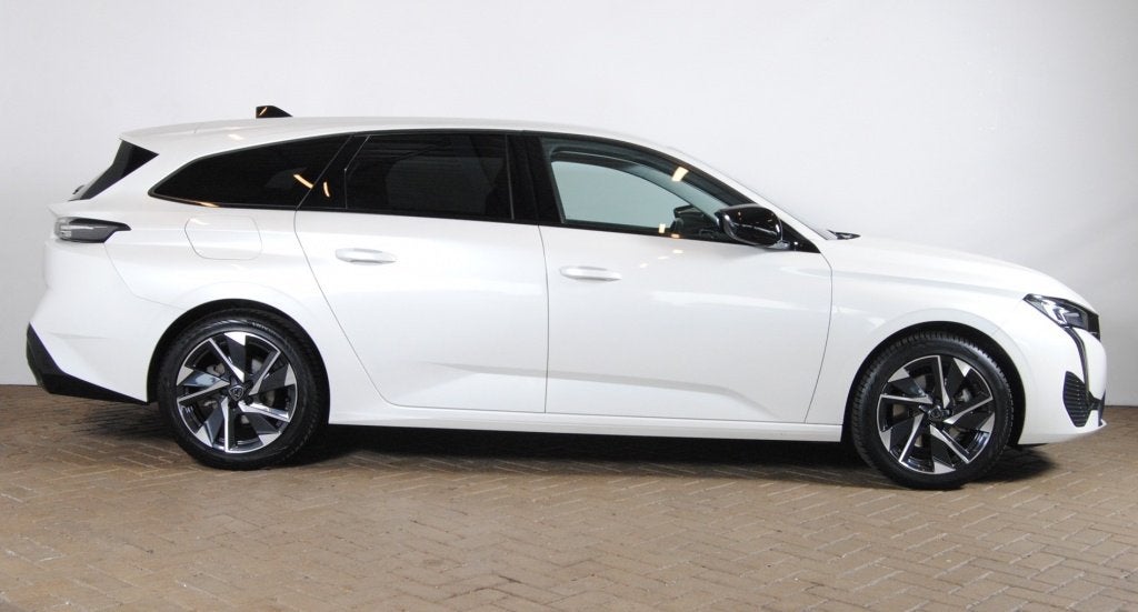 Peugeot 308 SW 1.2 PT All. Pack Bns | Adaptive Cruise| Trekh, Auto's, Automaat, Gebruikt, Euro 6, 1199 cc