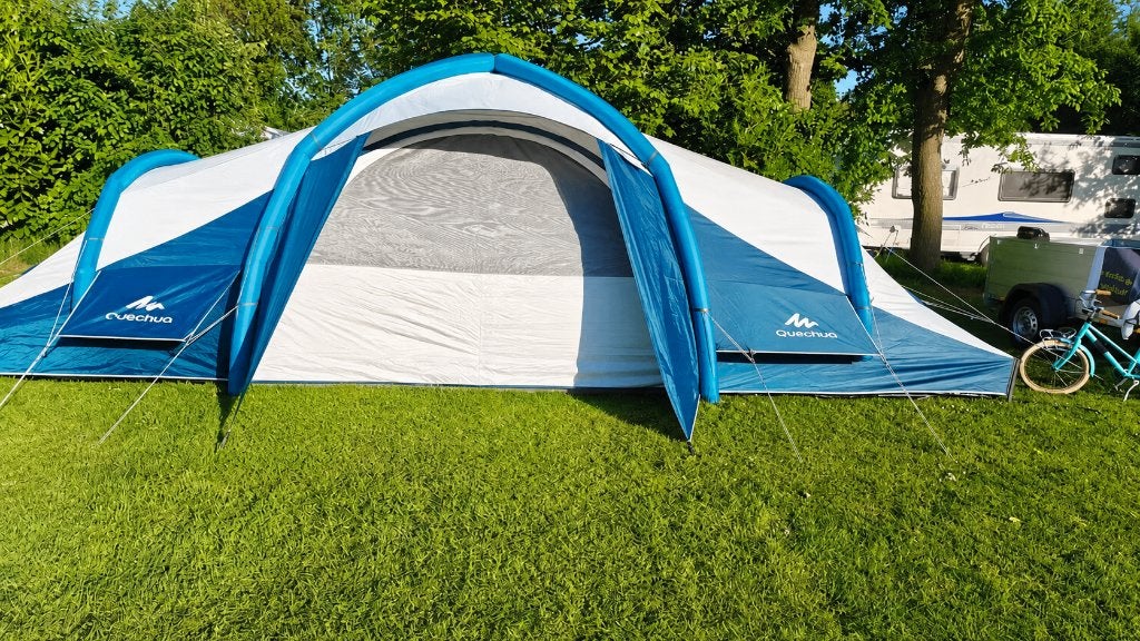 Opblaasbare tent 8 personen, 4 slaapruimtes, Fresh & Black, Caravans en Kamperen, Tenten, Ophalen, Zo goed als nieuw, Meer dan 6