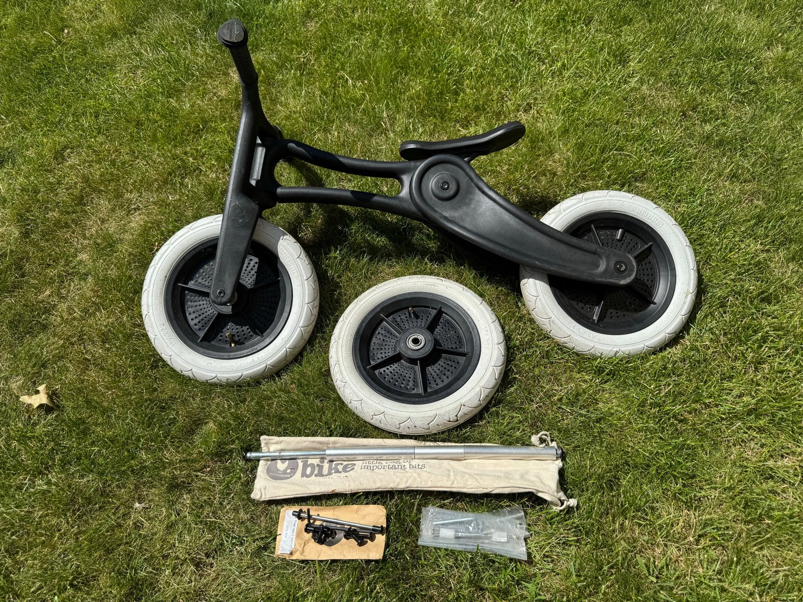Wishbone Bike 3-in-1 loopfiets - Zwart, Ophalen of Verzenden, Gebruikt, Minder dan 16 inch