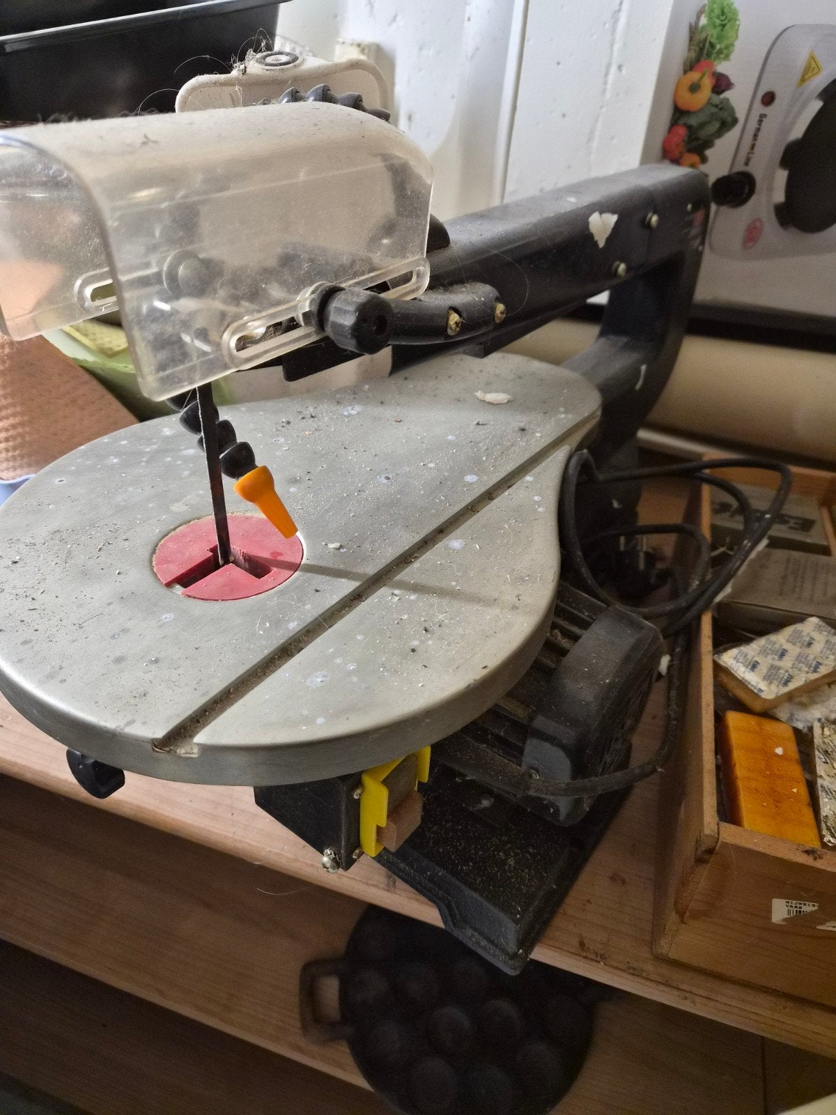 zaag machine, Doe-het-zelf en Verbouw, Gereedschap | Zaagmachines, Ophalen of Verzenden, Minder dan 600 watt, 30 tot 70 mm