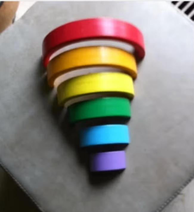 Houten kinder blokken regenboog Br20 H11D4cm, Kinderen en Baby's, Speelgoed | Houten speelgoed, Ophalen of Verzenden, Zo goed als nieuw