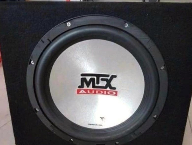 Krachtige MTX Woofer., Ophalen