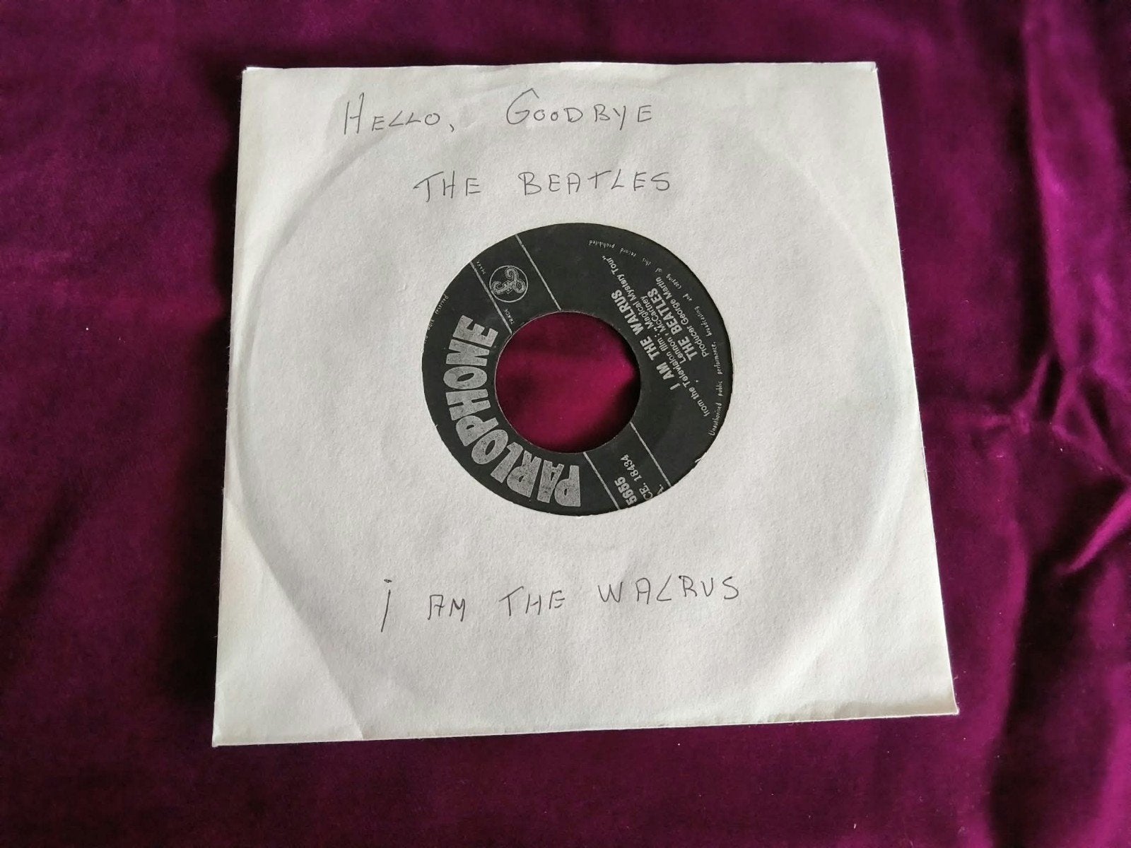 The Beatles - Hello, Goodbye / I Am The Walrus 7 inch vinyl, Gebruikt, Originele persing, 7 inch, Ophalen of Verzenden