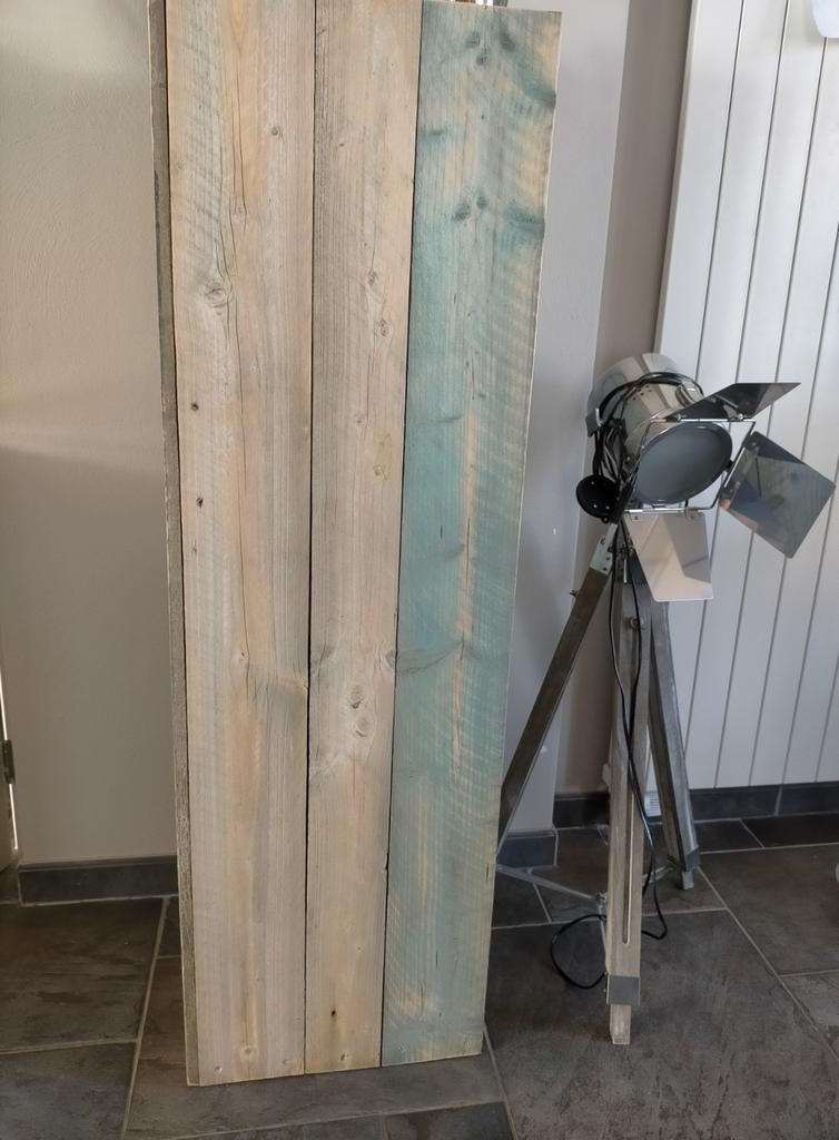 Mooie zuil van groen steigerhout - 130x40x40 cm, Huis en Inrichting, Woonaccessoires | Zuilen en Pilaren, Ophalen of Verzenden