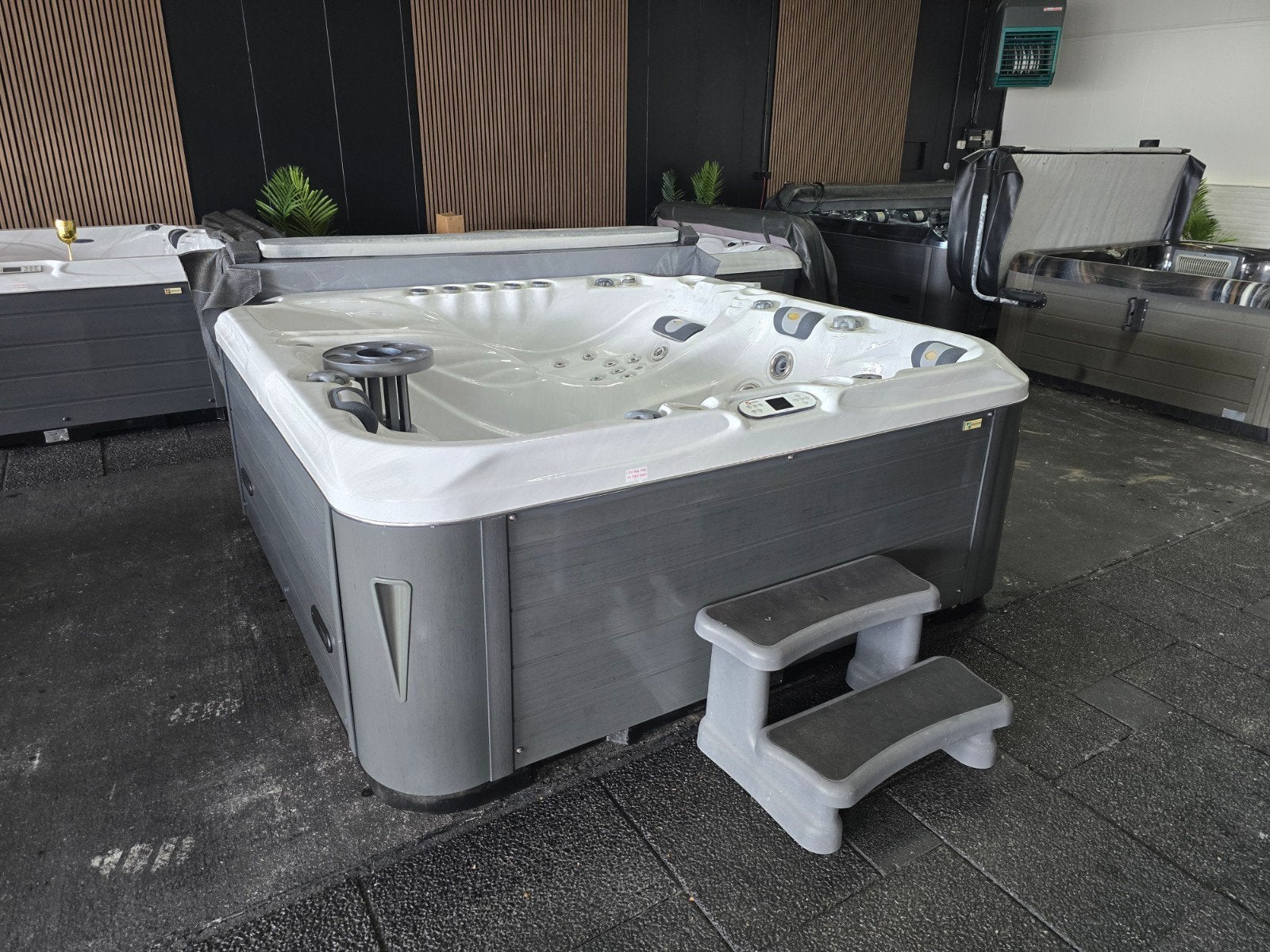 Passion spa Admire 6 persoons Jacuzzi Balboa, Ophalen, Zo goed als nieuw, Filter, Vast