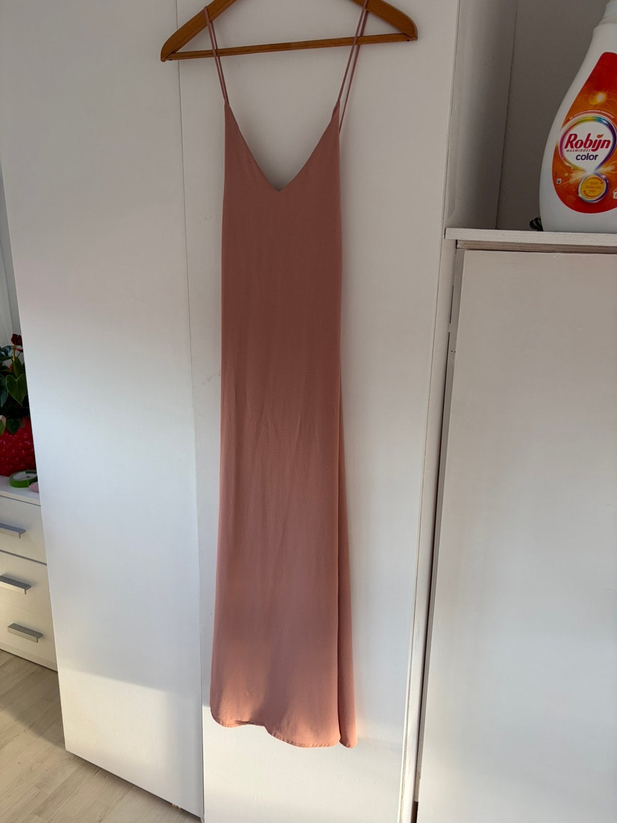Lange jurk zalmkleurig/oud roze van Guts & Gusto maat M/L, Maat 38/40 (M), Ophalen of Verzenden, Zo goed als nieuw, Roze