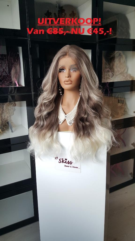 LAATSTE STUKS UITVERKOOP! Basic Lace Pruik / Luxe Lace Pruik, Ophalen of Verzenden, Nieuw, Pruik of Haarverlenging