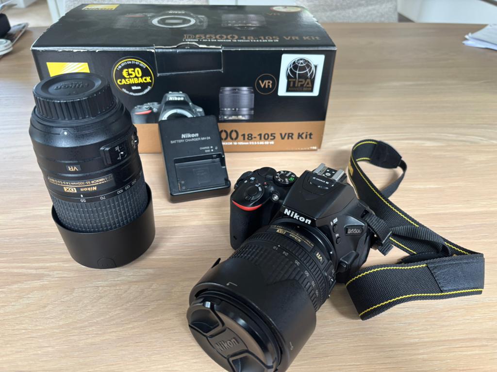 Nikon d5500 met 2 lenzen, Ophalen of Verzenden, Gebruikt, Telelens
