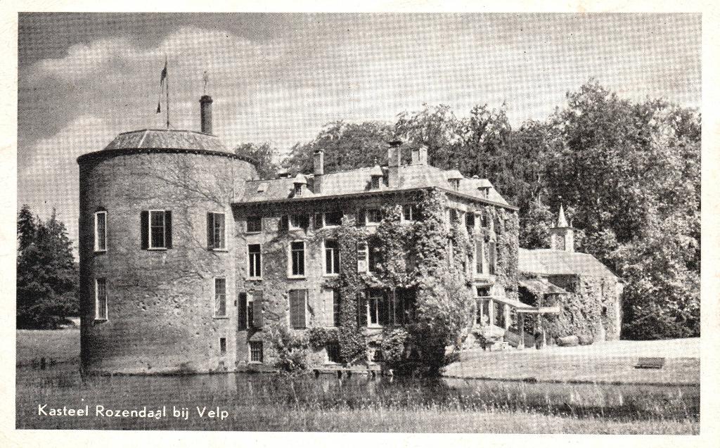 Kasteel Roozendaal bij Velp (1952) 131263, Ophalen of Verzenden, 1940 tot 1960, Gelopen, Gelderland