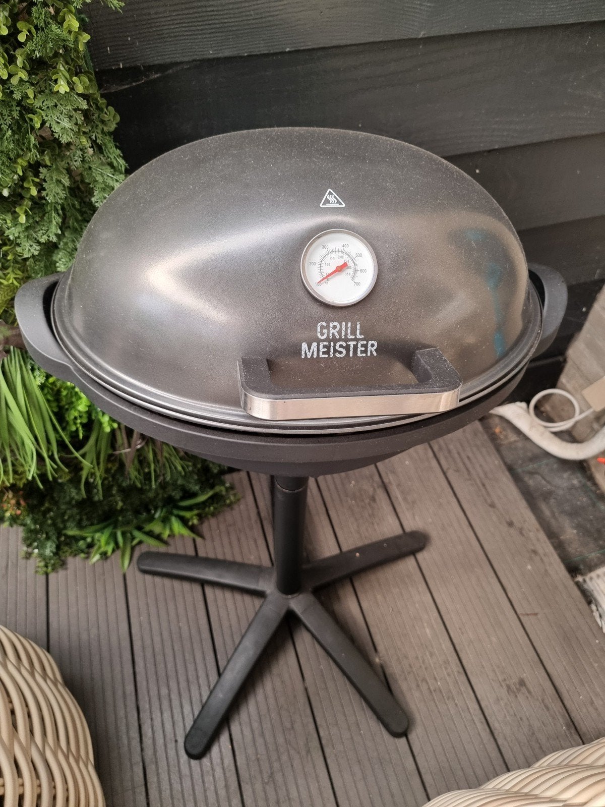 Grill Meister elektrische barbecue met deksel, Ophalen, Gebruikt, Grill Meister