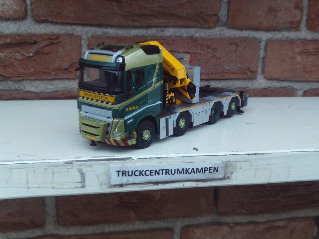WSI  Volvo  FH5  Globetrotter  van  Bolk  uit  Almelo., Ophalen of Verzenden, Nieuw, Bus of Vrachtwagen, Wsi