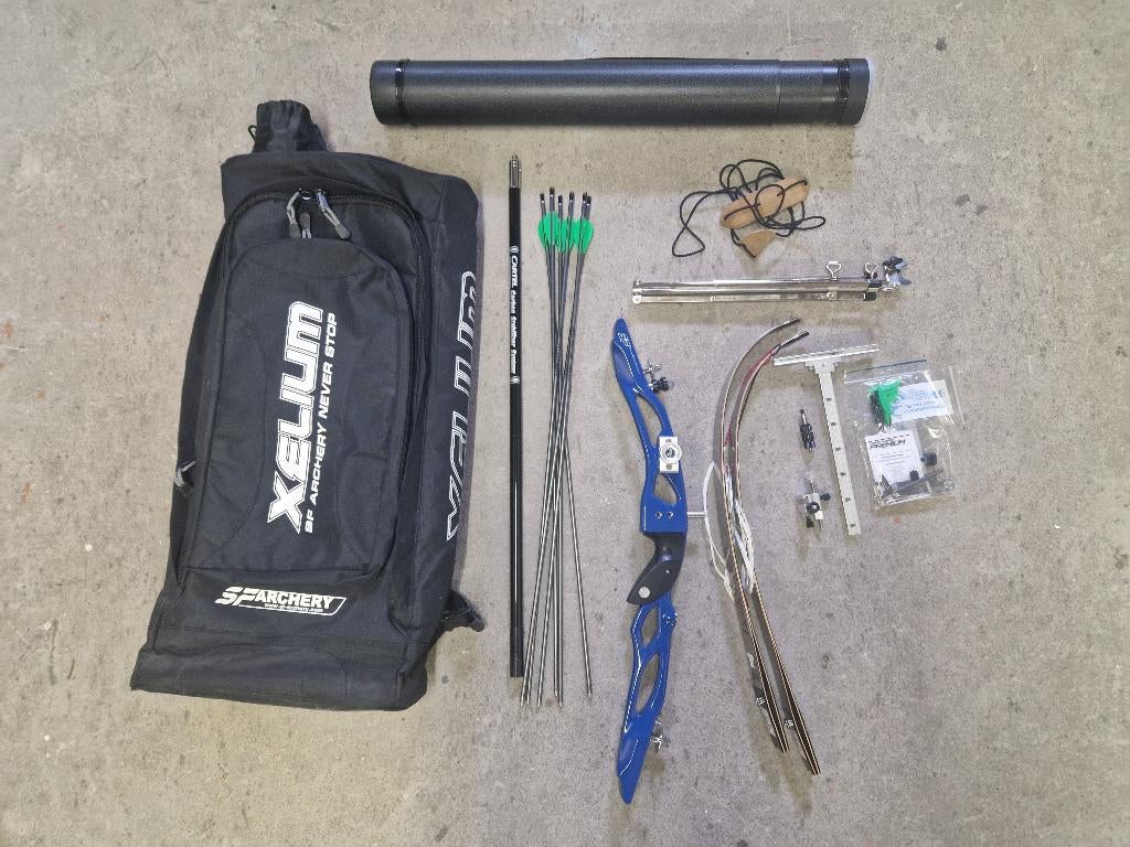Recurve handboog met tas en pijlen, Ophalen, Gebruikt, Recurveboog
