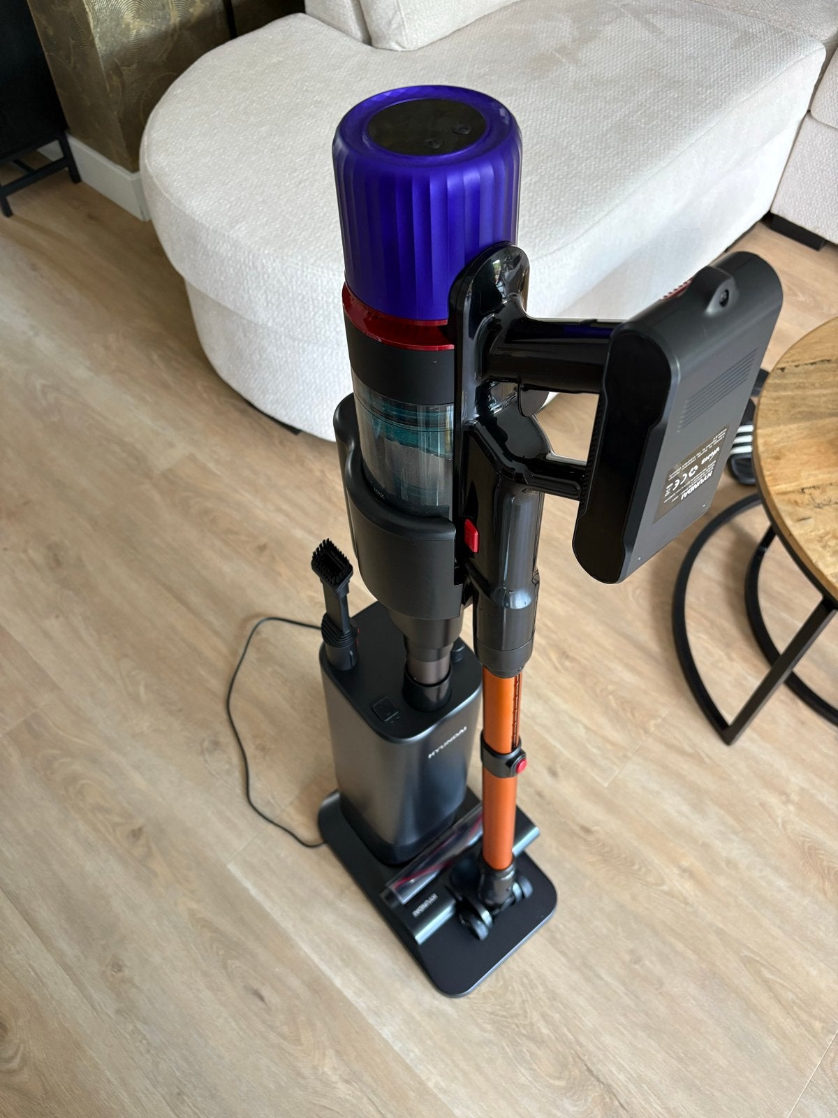 Hyundai Vortex Pro Steelstofzuiger met oplaadstation, Witgoed en Apparatuur, Stofzuigers, Ophalen, Overige merken, Draadloos, Zo goed als nieuw