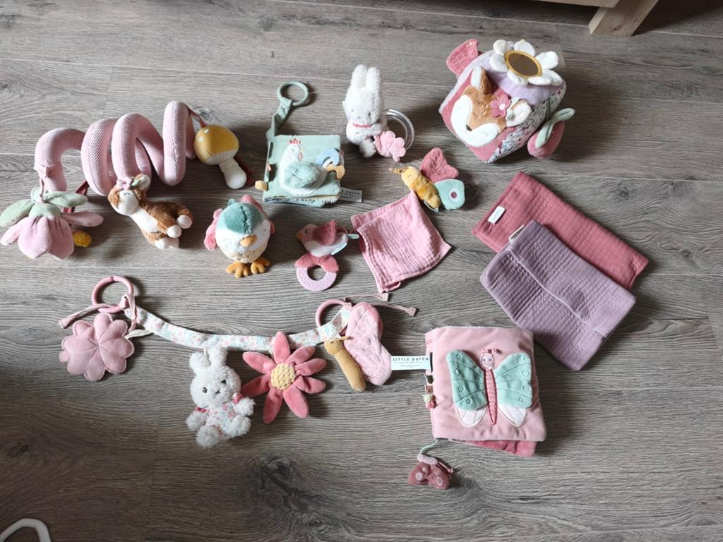 Verzameling Little Dutch speelgoed, Kinderen en Baby's, Speelgoed | Babyspeelgoed, Ophalen, Zo goed als nieuw