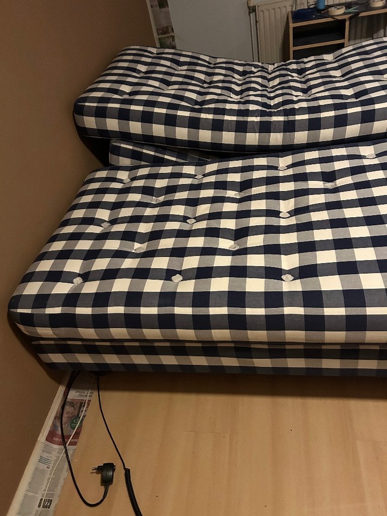 Hastens Boxspring (m2458509478) — Slaapkamer | Boxsprings — Marktplaats