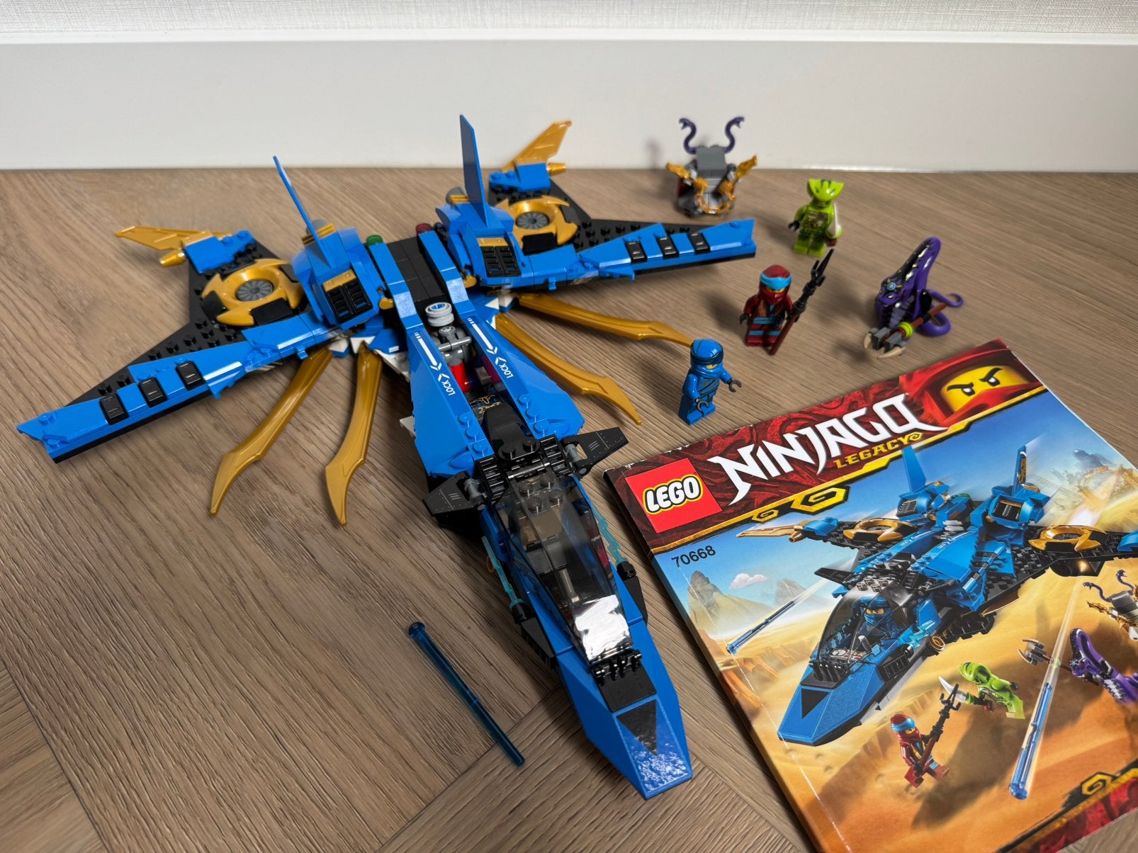 100% compleet Lego Ninjago 70668 Jay’s Storm Fighter, Kinderen en Baby's, Speelgoed | Duplo en Lego, Lego, Ophalen of Verzenden