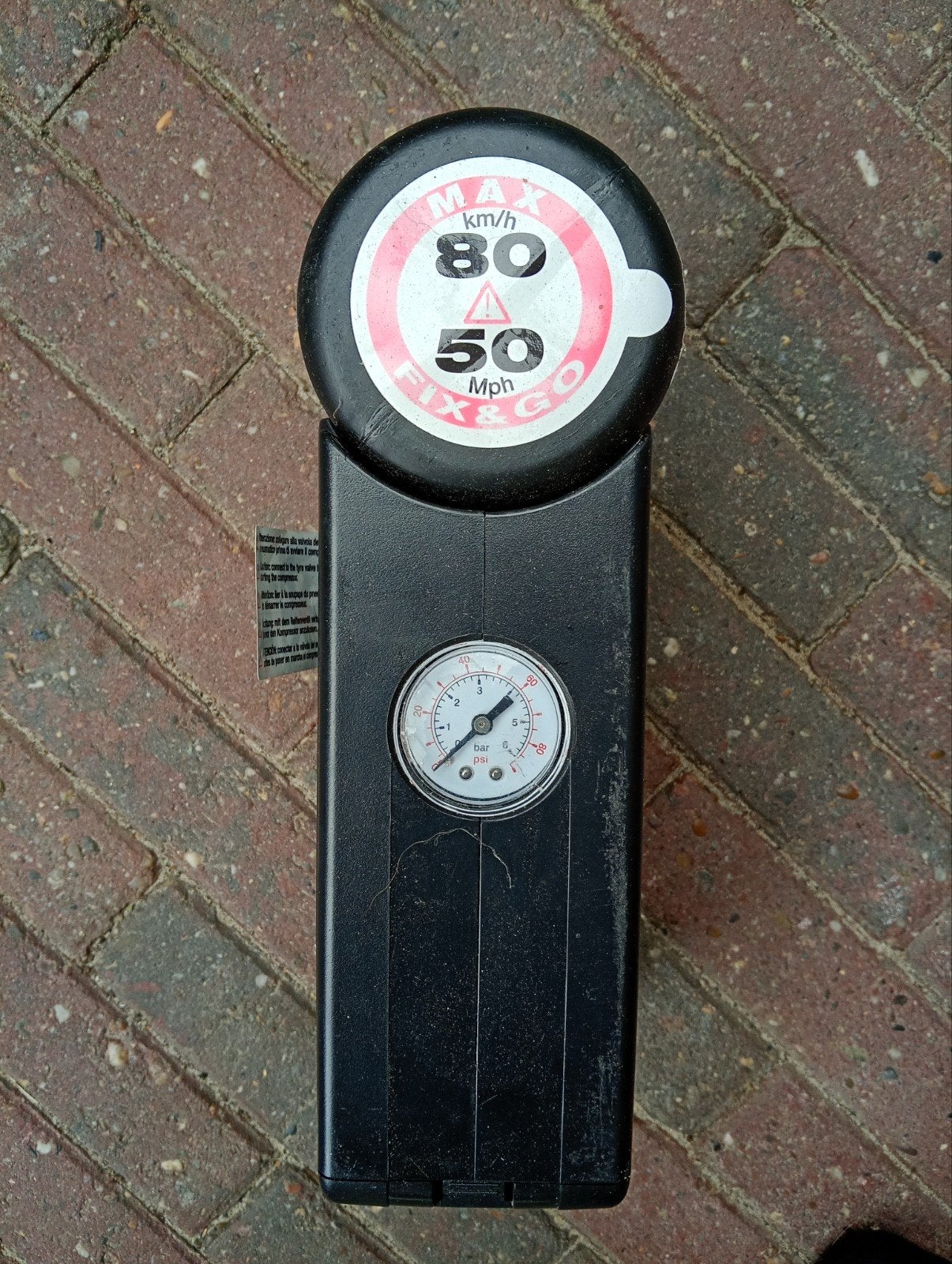 Fix & Go bandenreparatieset met compressor, Ophalen of Verzenden, Gebruikt