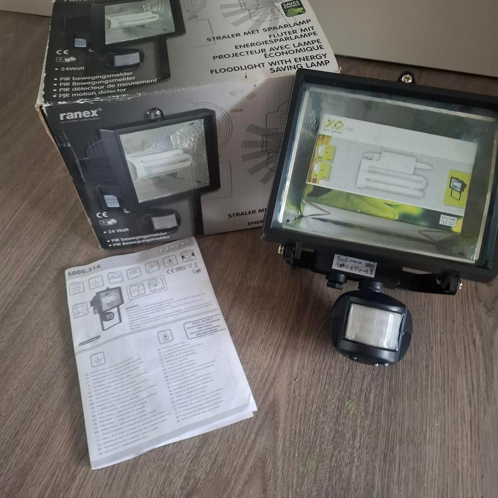 Ranex Bewegingsmelder Straler met Spaarlamp - Nieuw, Minder dan 50 watt, Overige typen, Nieuw, Ophalen of Verzenden