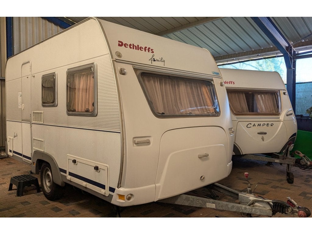 DETHLEFFS 420 MAX 1100 KG+ VOORTENT, Bedrijf, Treinzit, Tot en met 4, Dwarsbed