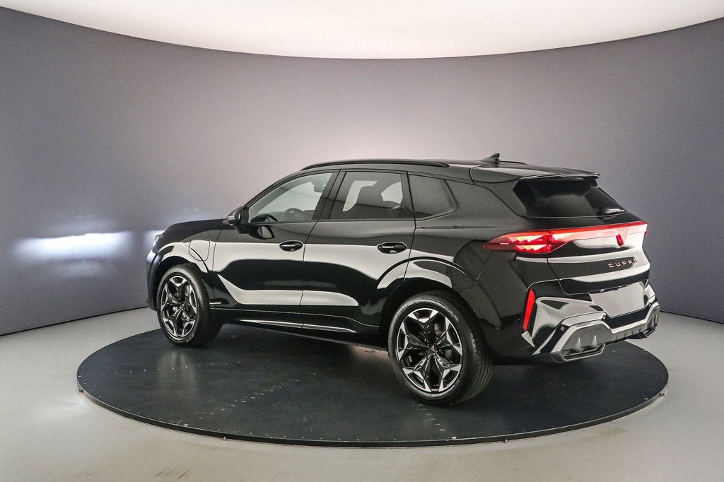 CUPRA Terramar, Auto's, Cupra, Inductieladen voor smartphones, 1498 cc, 4 cilinders, Zwart