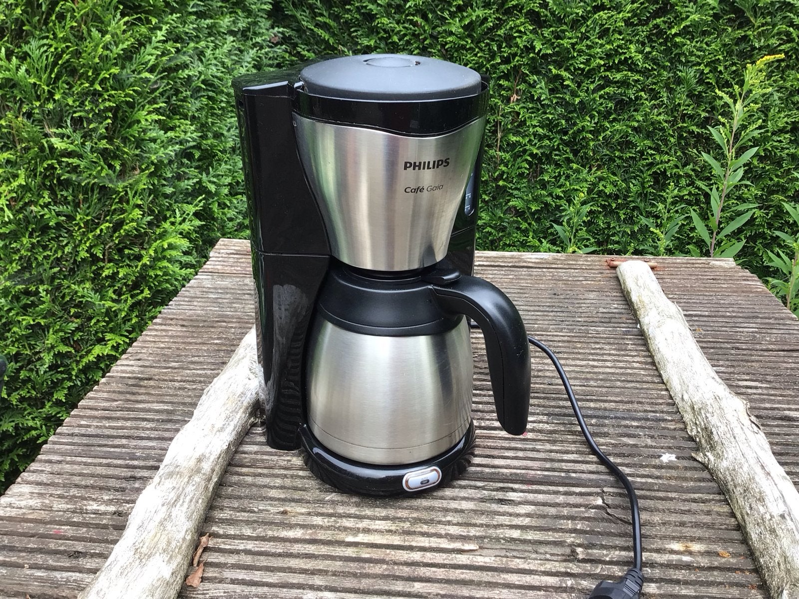 Philips Café Gaia Koffiezetapparaat met Thermoskan, Afneembaar waterreservoir, 10 kopjes of meer, Koffiemachine, Gemalen koffie