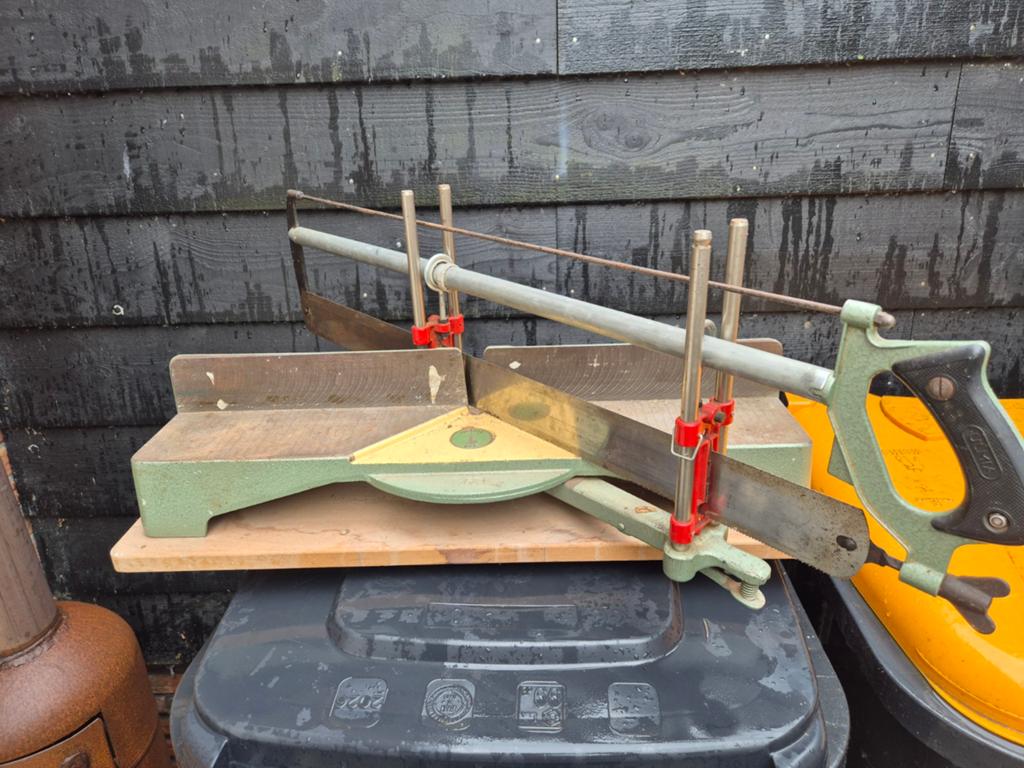 Ulmia 354 verstekzaag, Ophalen of Verzenden, Minder dan 600 watt, Afkortzaag, 70 mm of meer