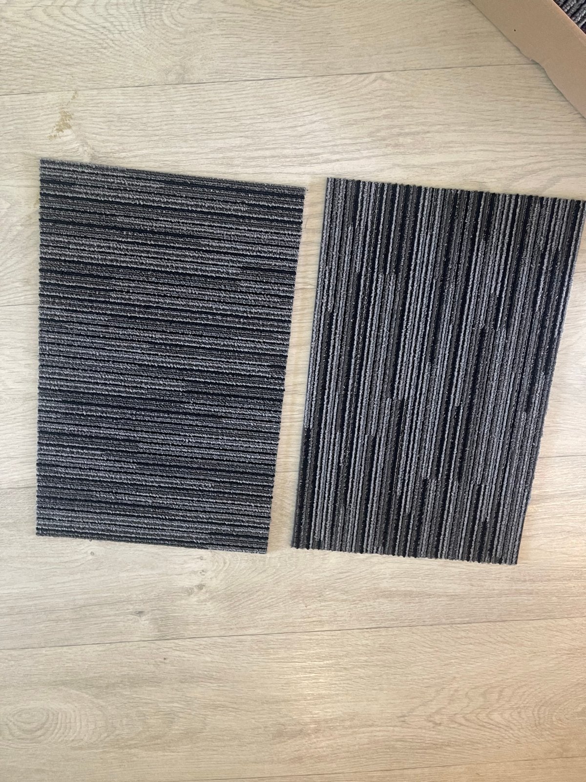 Malaga Tapijttegels 50x50 cm - Grijs/Zwart Gestreept, Ophalen, Vierkant, Nieuw, 50 tot 100 cm