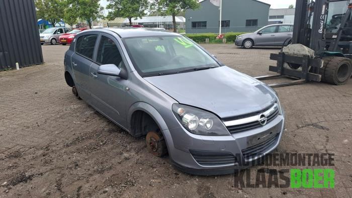 Portier 4Deurs rechts-voor van een Opel Astra, Gebruikt, -, Deur, -