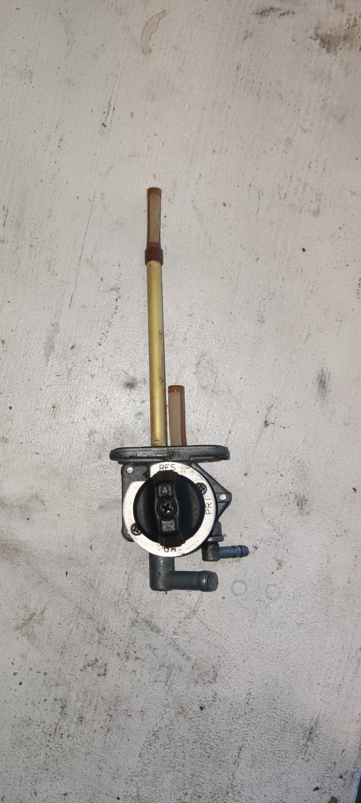 Suzuki Freewind XF650 petcock/ benzine kraan, Motoren, Ophalen of Verzenden, Gebruikt