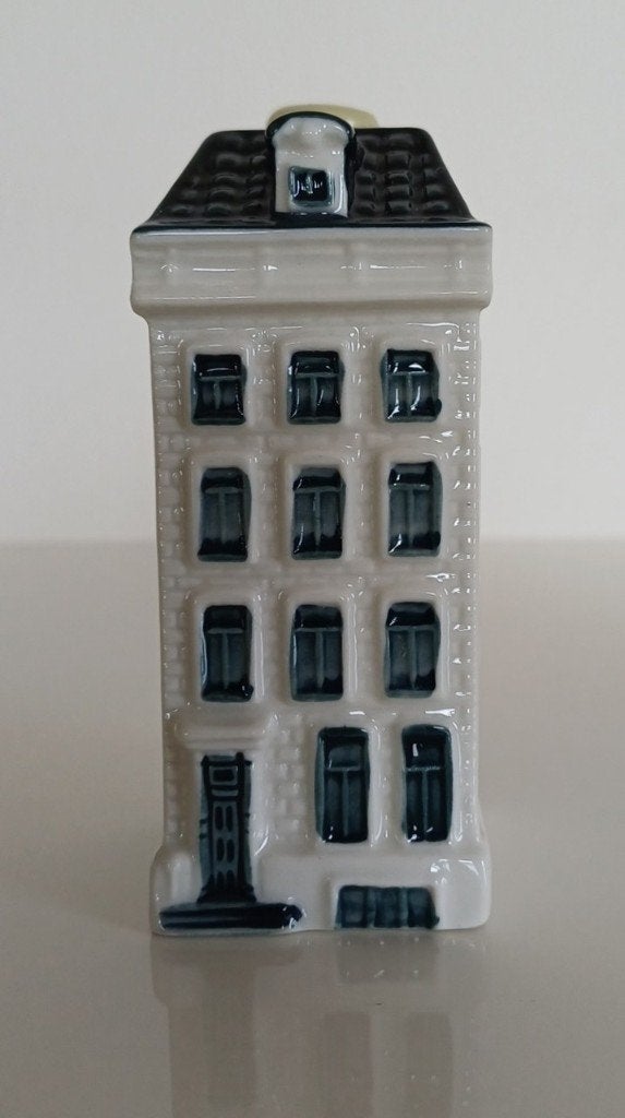 KLM huisje 74  – Reguliersgracht 7 - Amsterdam, Ophalen of Verzenden, Zo goed als nieuw, 61 t/m 80, Gevuld