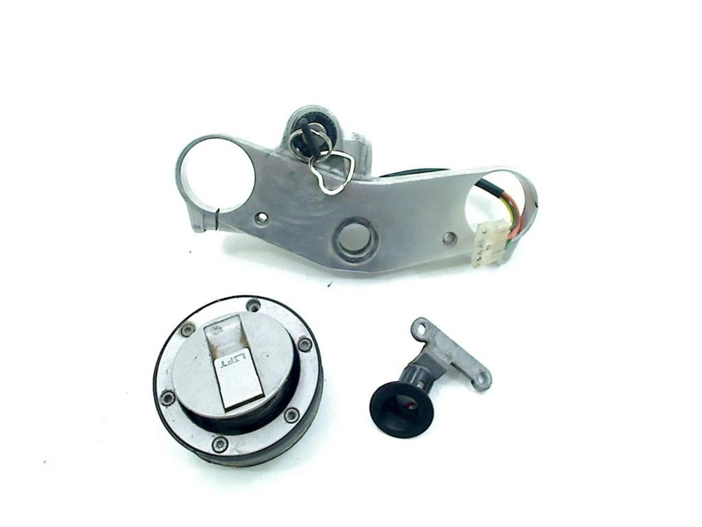Slotenset Yamaha SZR 660 (1970-01/..), Yamaha Motor Europe N.V., Gebruikt, Customersupport@yamaha-motor.co.uk, Koolhovenlaan 101, Schiphol-Rijk 1119 NC, , Nederland