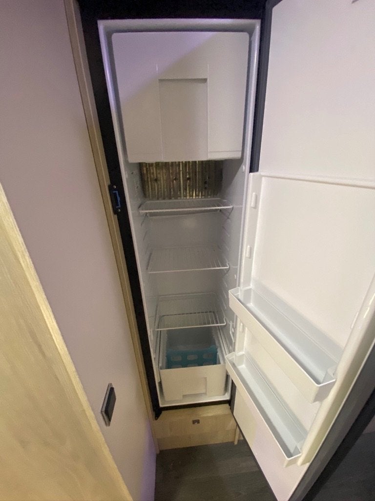 Foto 20 van Challenger C256 | 2019 | 7 zit/slaapplaats, 2x airco Offgrid
