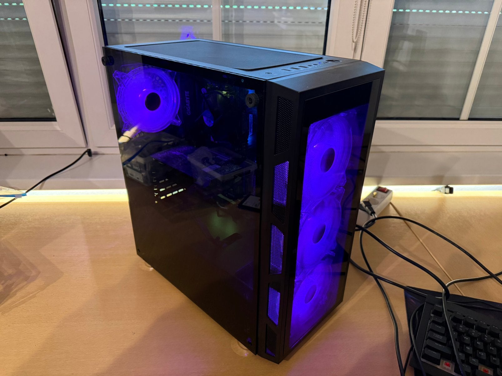 Mid-End Game PC / GTX 1060 6GB / I5-6400 / 512GB M.2 / 16GB, Computers en Software, Desktop Pc's, Zo goed als nieuw, 3 tot 4 Ghz