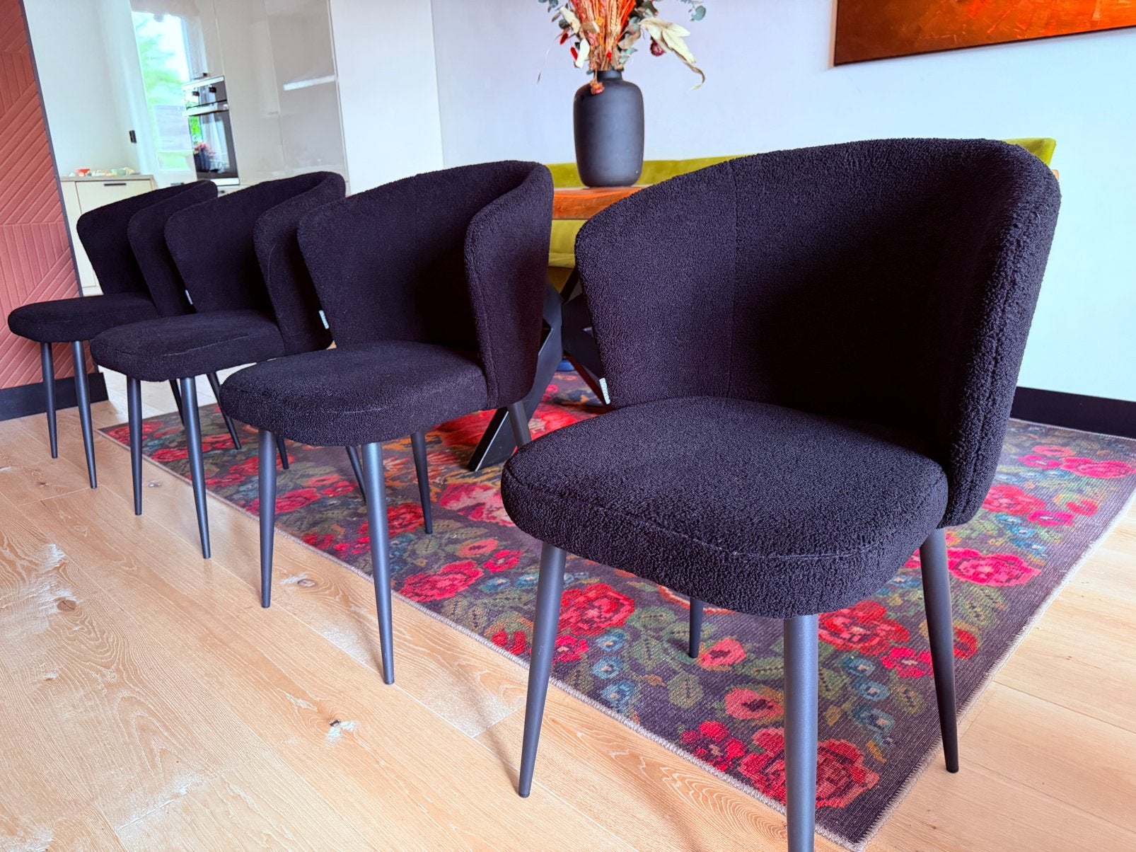 4 bouclé Label51 stoelen, Huis en Inrichting, Ophalen, Zwart, Zo goed als nieuw, Vier