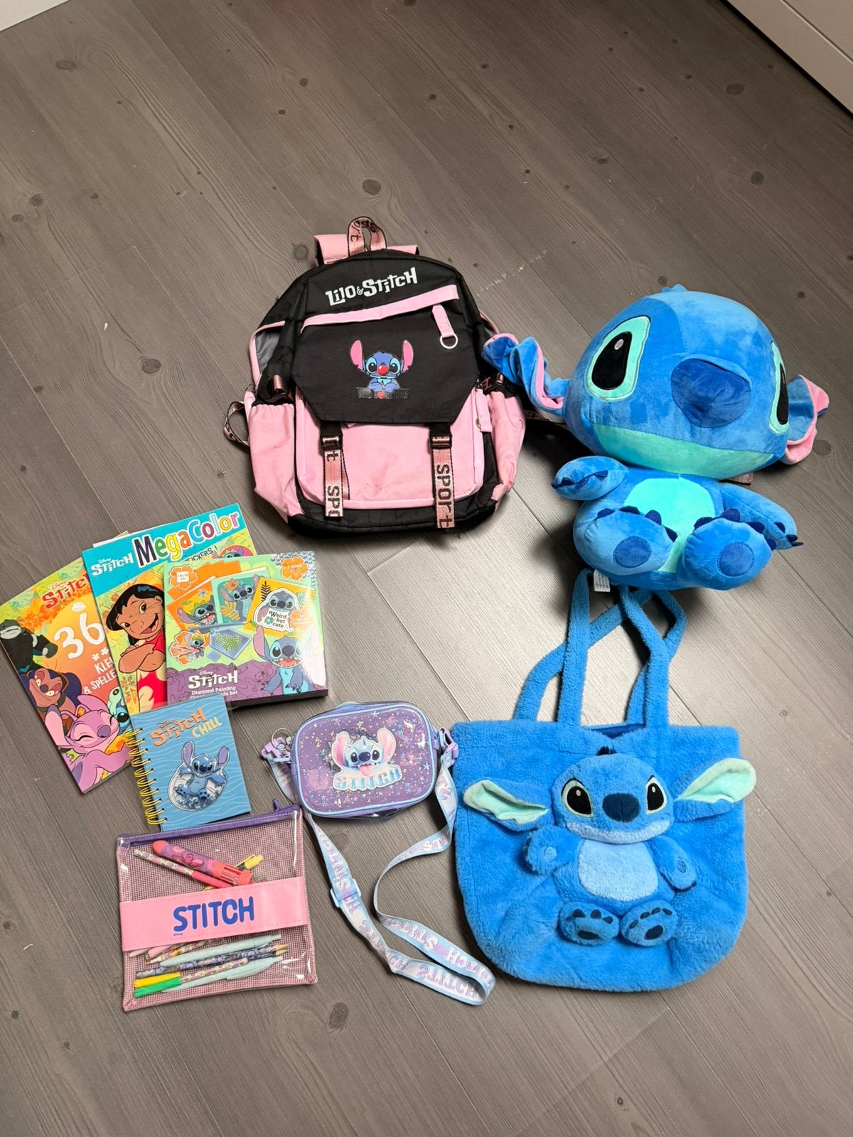 Stitch pakket, dekbedovertrek, knuffel, rugzak en en, Ophalen of Verzenden, Zo goed als nieuw