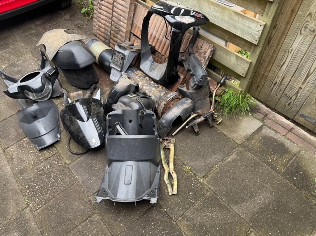 Peugeot v-clic onderdelen. Zie advertentie, Ophalen, Gebruikt, Benzine, Overige modellen