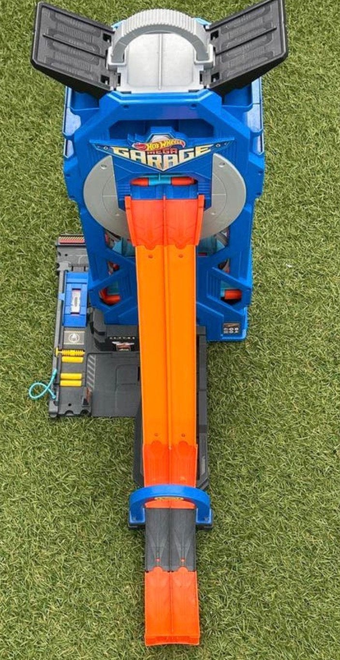 Hot Wheels Mega Garage  Speelset, Ophalen, Zo goed als nieuw, Handmatig, Hot Wheels