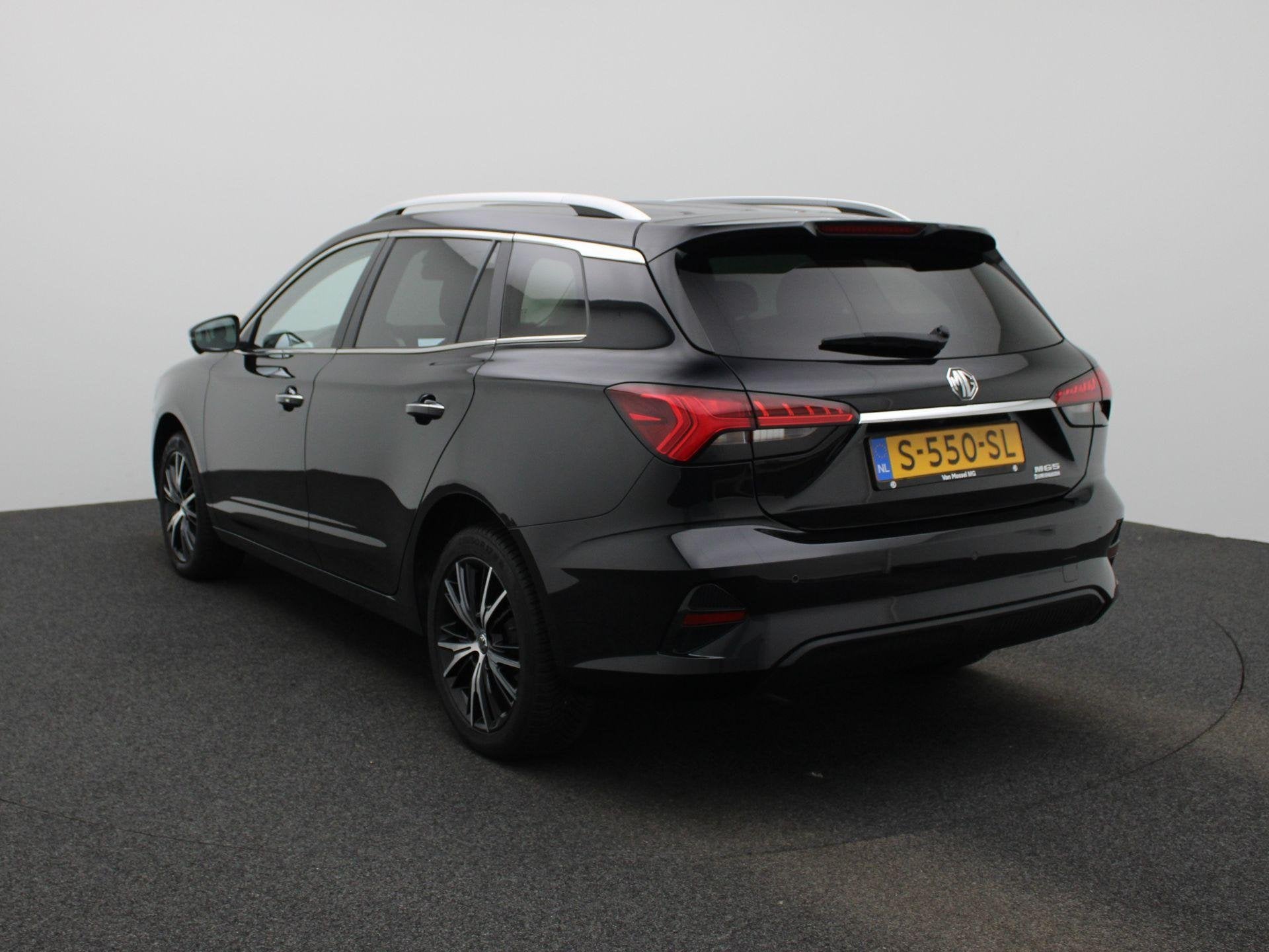 MG 5 Long Range Luxury 61 kWh | Navi | CarPlay | 360 Camera, Auto's, Gebruikt, 1532 kg, 156 pk, 375 min