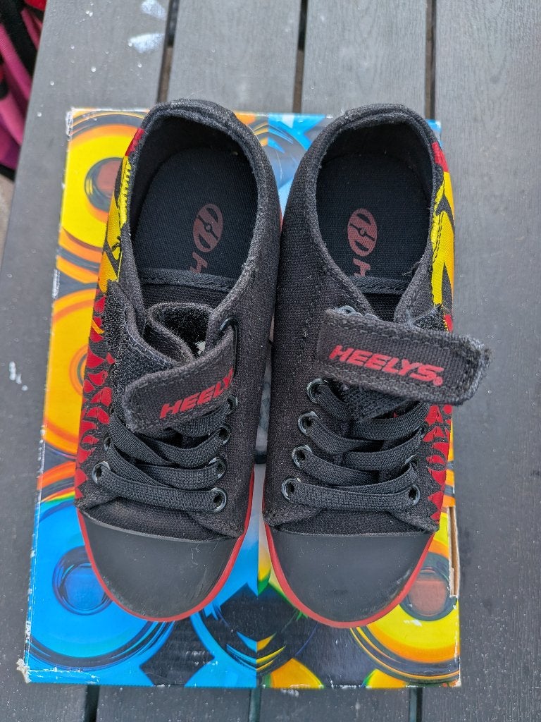 Heelys maat 30 ZGAN, Ophalen of Verzenden, Zo goed als nieuw, Kinderen