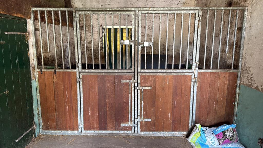 Voorwand paardenstal, Dieren en Toebehoren, Stalling en Weidegang